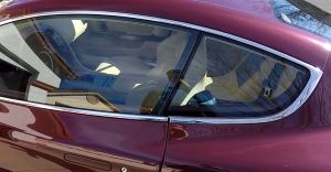 Aston Martin DB9 Door Glass